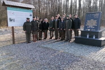 Studniówka 2025 w Technikum Leśnym w Białowieży