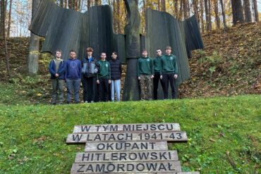 „Rykowisko z leśnikiem”